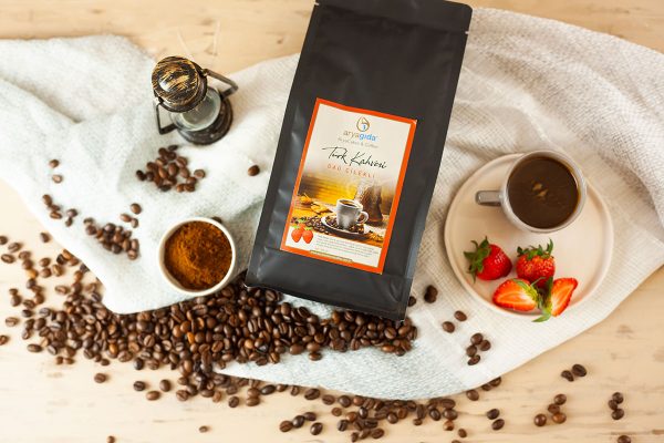 ARY TÜRK KAHVESİ DAĞ ÇİLEKLİ 500 GR